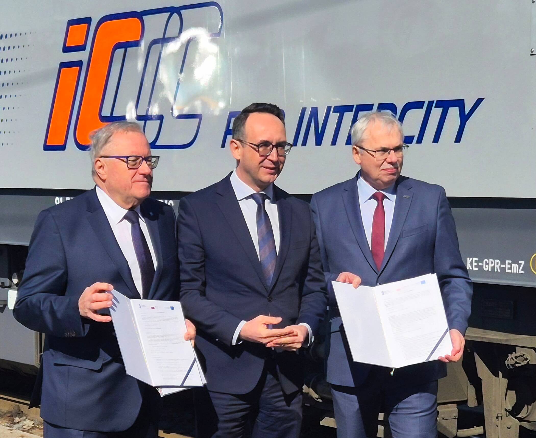 Nowa era dla PKP Intercity: Trakcja S.A. zbuduje nowoczesną lokomotywownię
